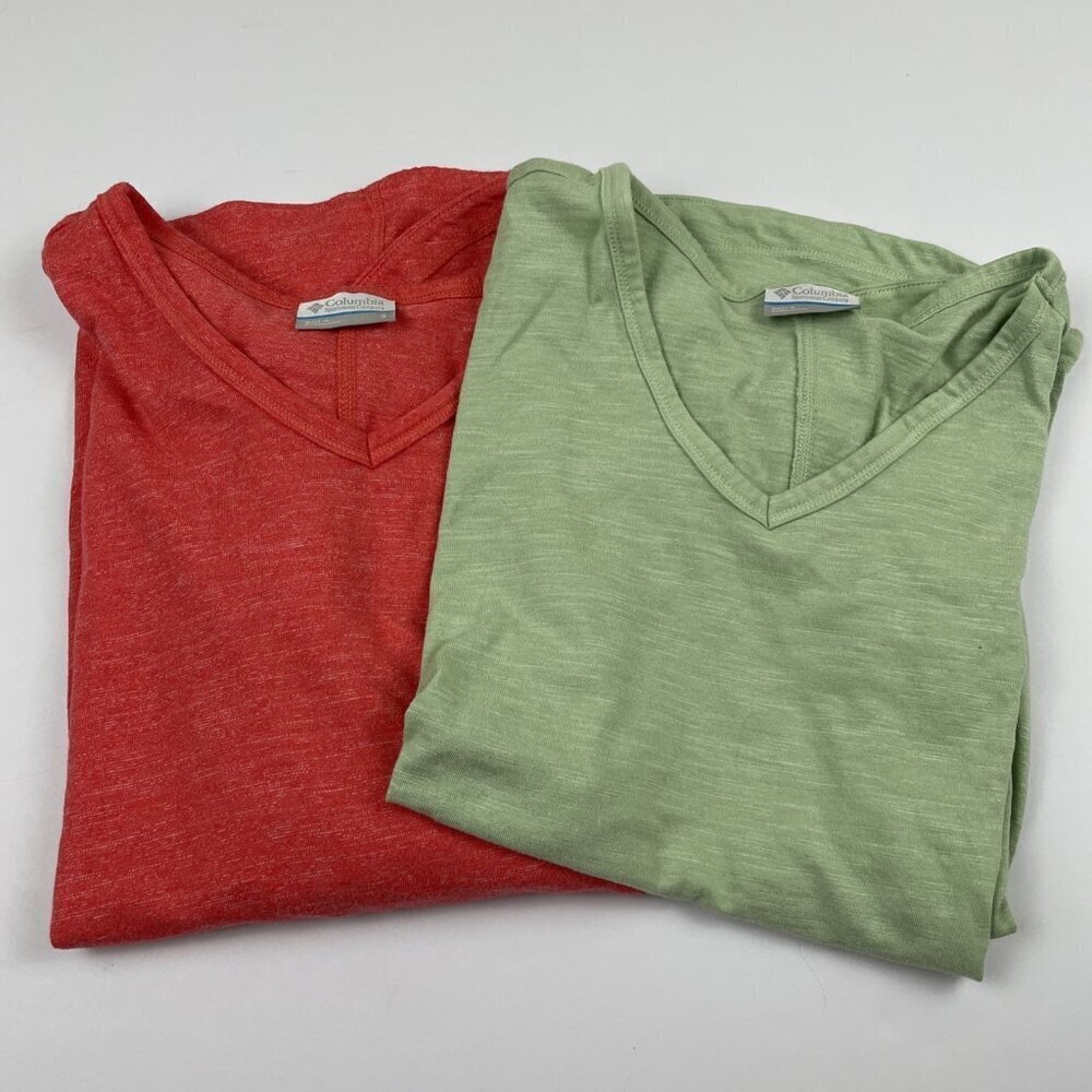 Columbia V Neck T-Shirt Women’s S Short Sleeve Casual Active Poly Blend Lot Of 2